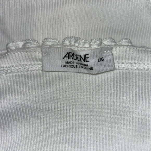 🪻3/$30 Trendy Cropped Tank!🪻 - Picture 2 of 5